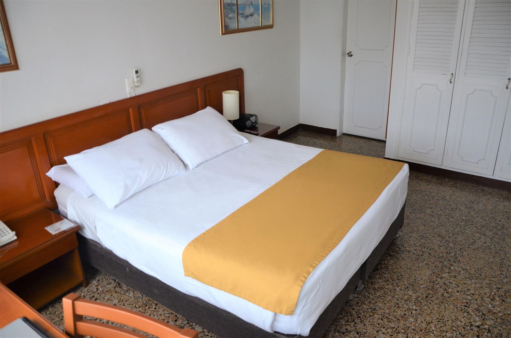 Hotel Villavicencio Plaza Extérieur photo