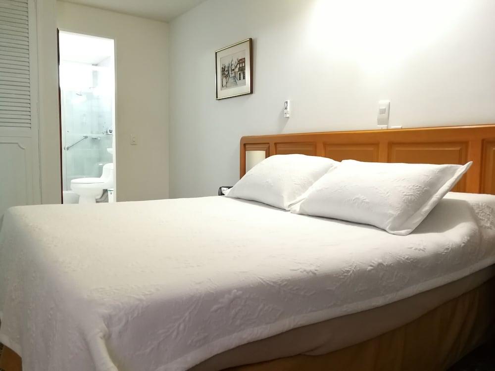 Hotel Villavicencio Plaza Extérieur photo