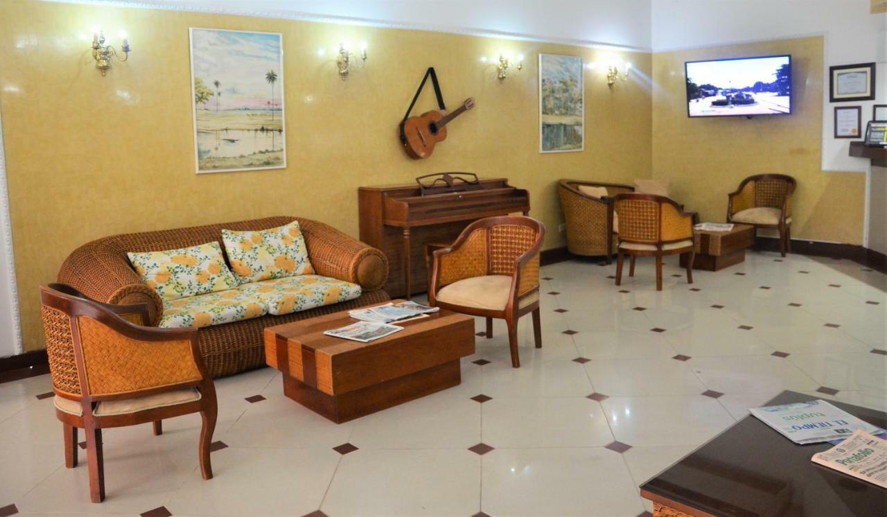 Hotel Villavicencio Plaza Extérieur photo