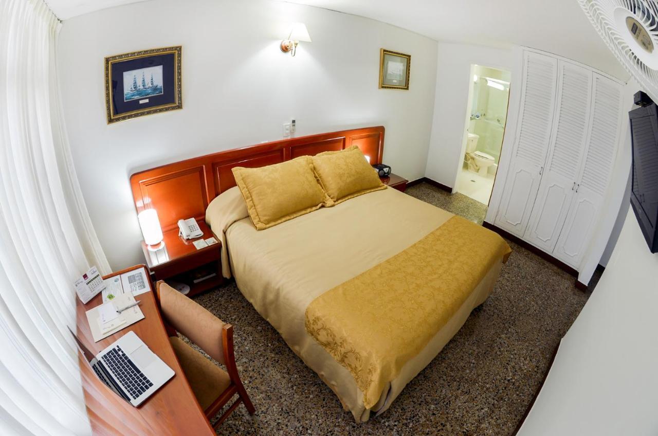 Hotel Villavicencio Plaza Extérieur photo