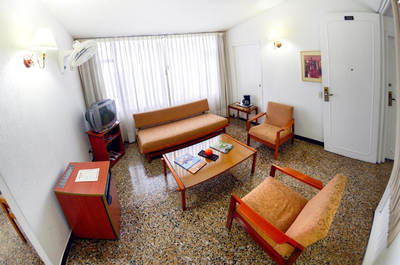 Hotel Villavicencio Plaza Extérieur photo